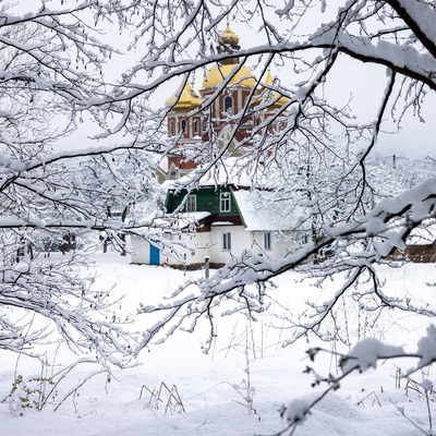 The Carpathian: Spring in Yaremche